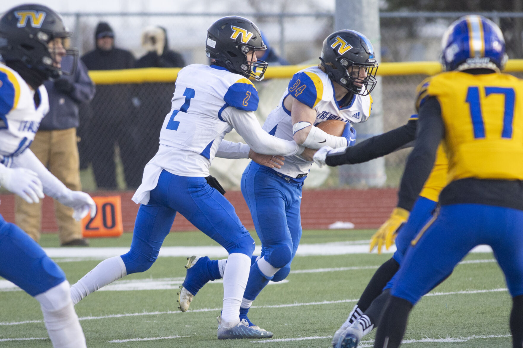 112022-dec-spt-maroa-football-gallery_08.JPG
